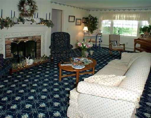 80 Gateway Road North Kingstown, RI 02852 - Photo 2 of 5 Other.