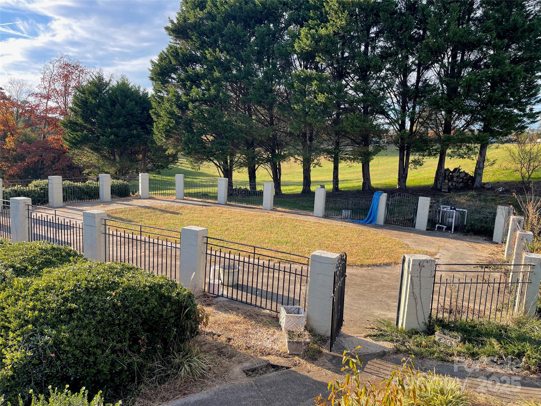 5232 Wolfe Road Hickory, NC 28601 - Photo 37 of 47