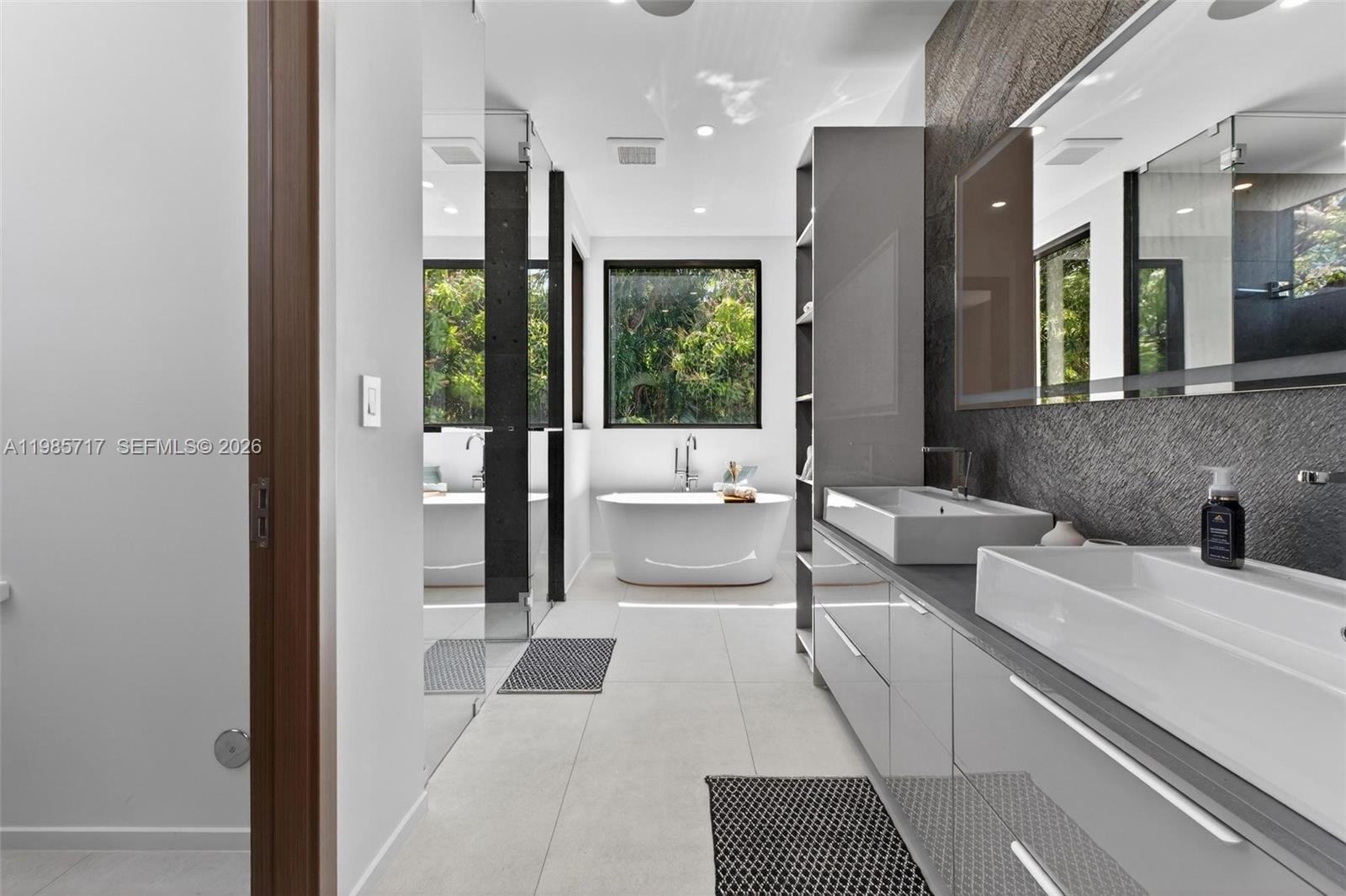 234 Southwest 22nd Road Miami, FL 33129 - Photo 45 of 94