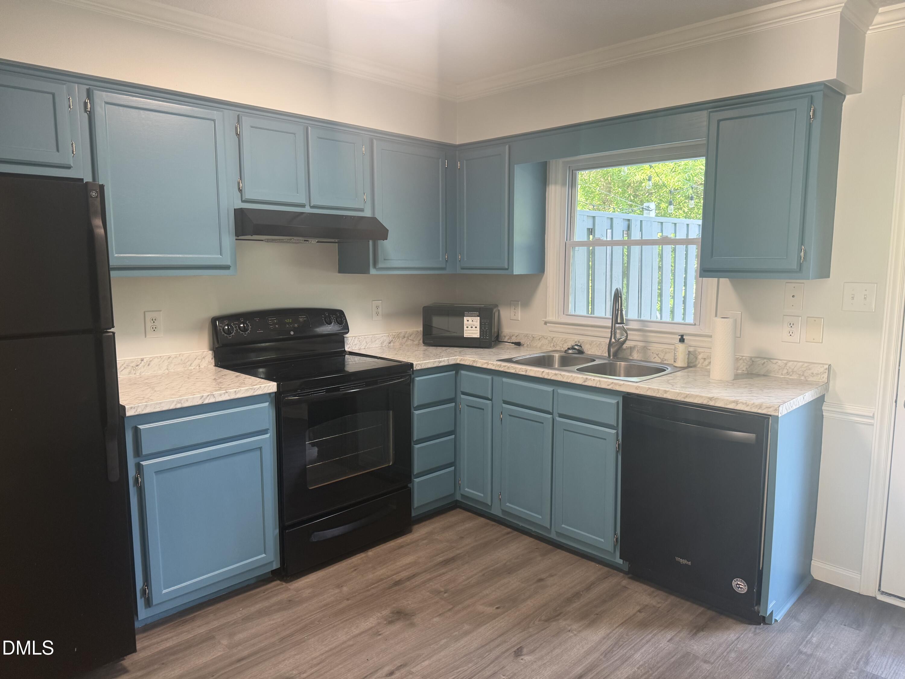 333 Jones Franklin Road Raleigh, NC 27606 - Photo 2 of 10 IMG_3198