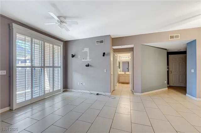 $242,000 | 231 West Horizon Ridge Parkway, Unit 317, Henderson, NV 89012