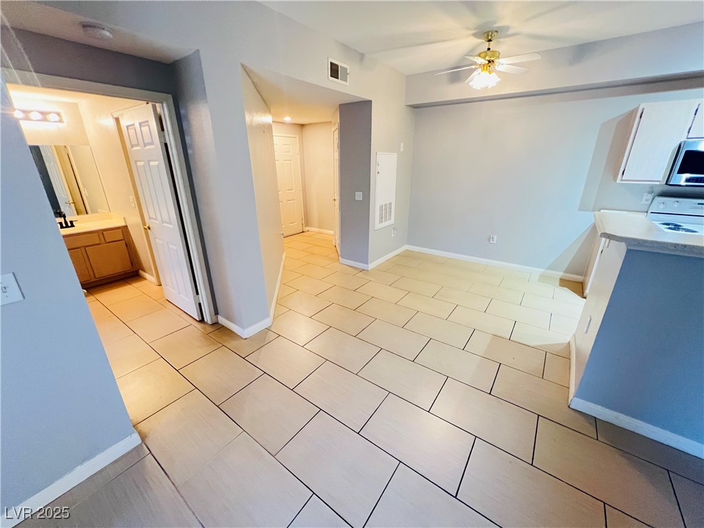 231 West Horizon Ridge Parkway, Unit 317 Henderson, NV 89012 - Photo 10 of 30