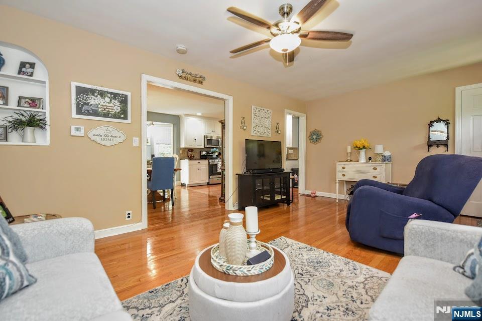 90 Grove Street Waldwick, NJ 07463 - Photo 6 of 26