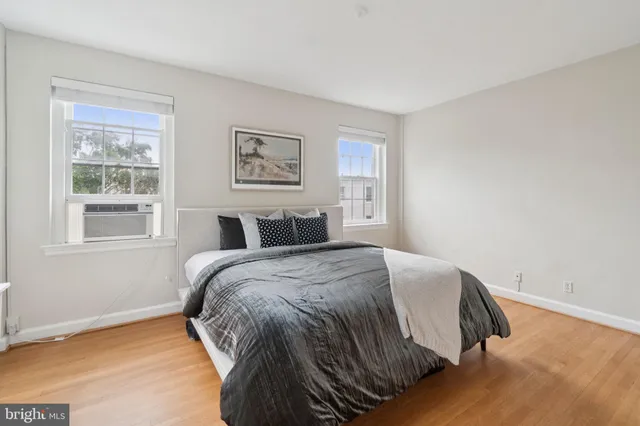 $989,000 | 2737 Devonshire Place Northwest, Unit 503, Washington, DC 20008