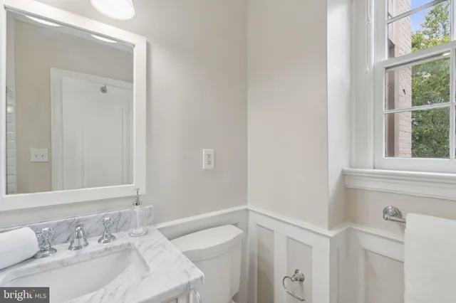 $989,000 | 2737 Devonshire Place Northwest, Unit 503, Washington, DC 20008