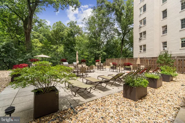 $989,000 | 2737 Devonshire Place Northwest, Unit 503, Washington, DC 20008
