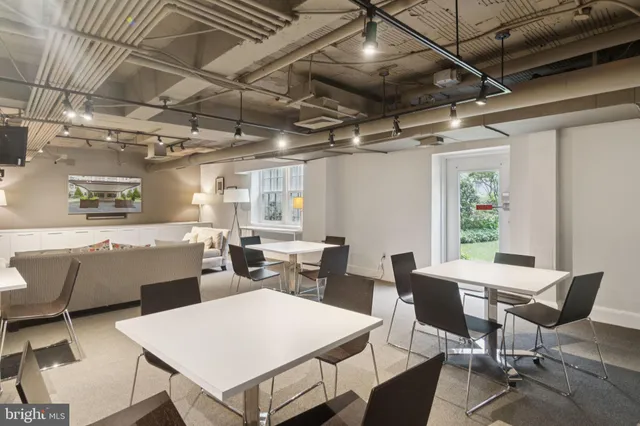 $989,000 | 2737 Devonshire Place Northwest, Unit 503, Washington, DC 20008