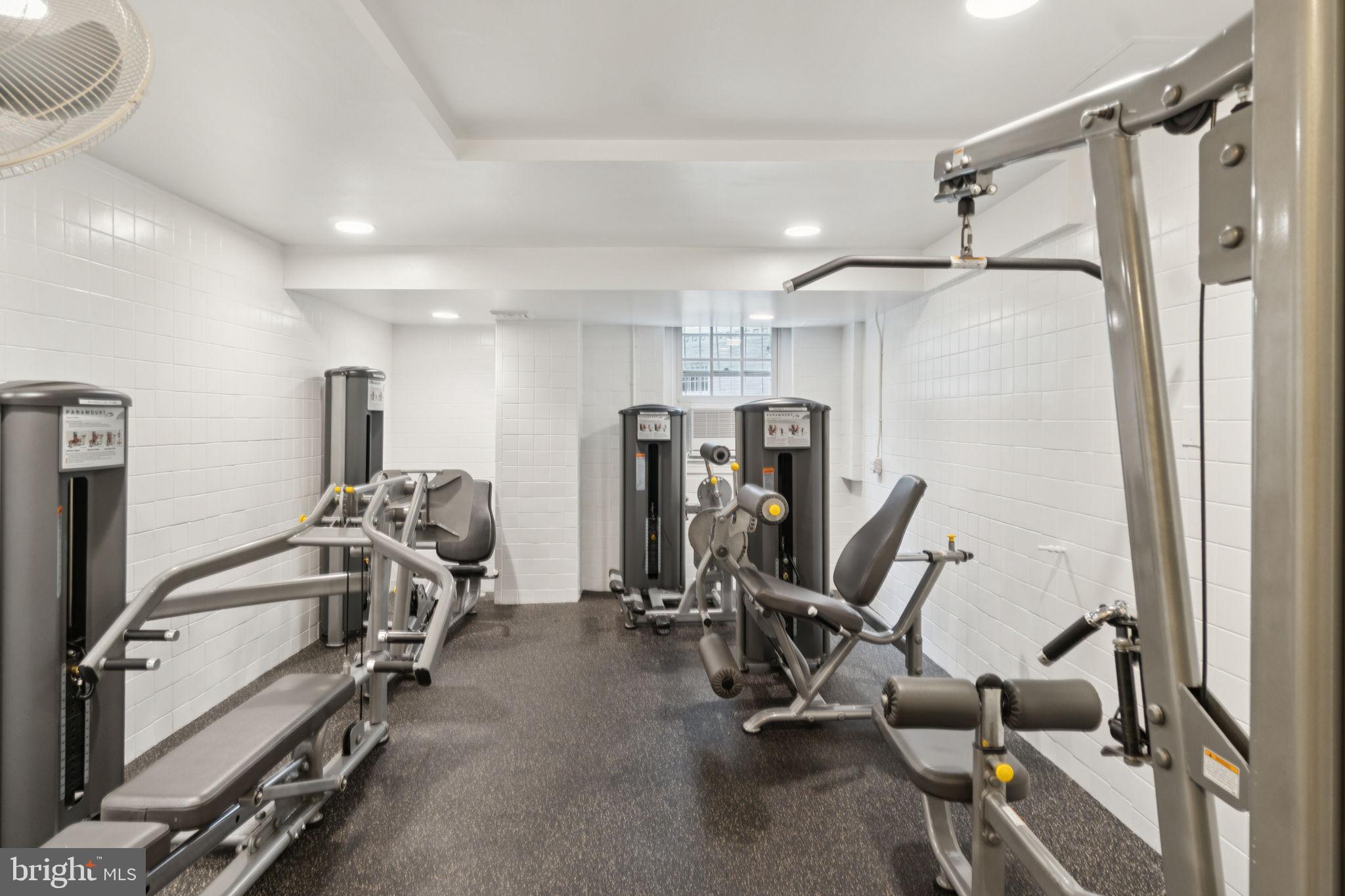 2737 Devonshire Place Northwest, Unit 503 Washington, DC 20008 - Photo 36 of 49 a view of a room with gym equipment