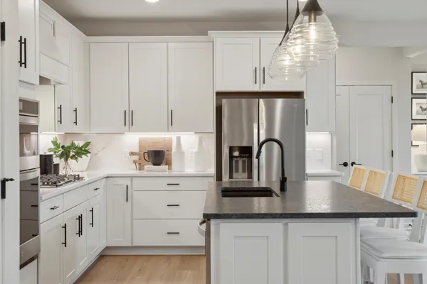 $565,990 | 10360 Griffin Avenue South, Cottage Grove, MN 55016