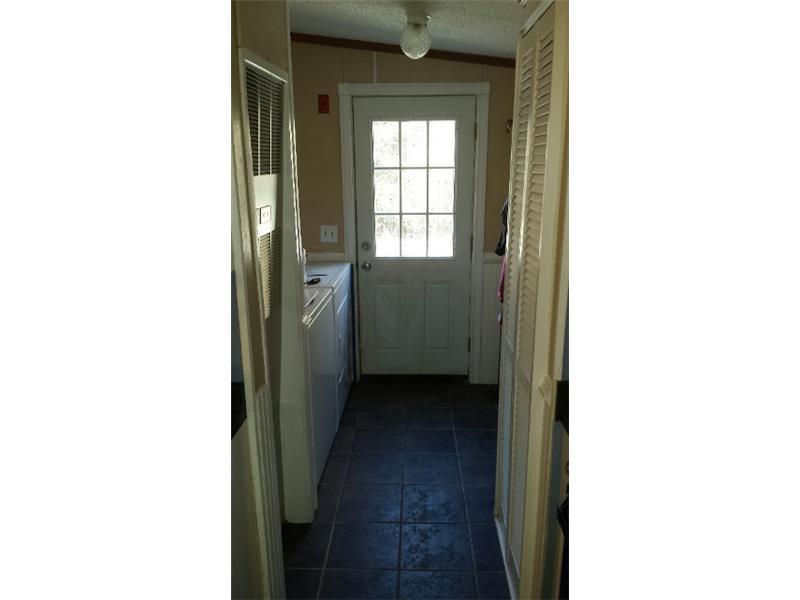 475 Gardiner Road Whitefield, ME 04353 - Photo 3 of 26 Interior Space/Layout. Main entrance...