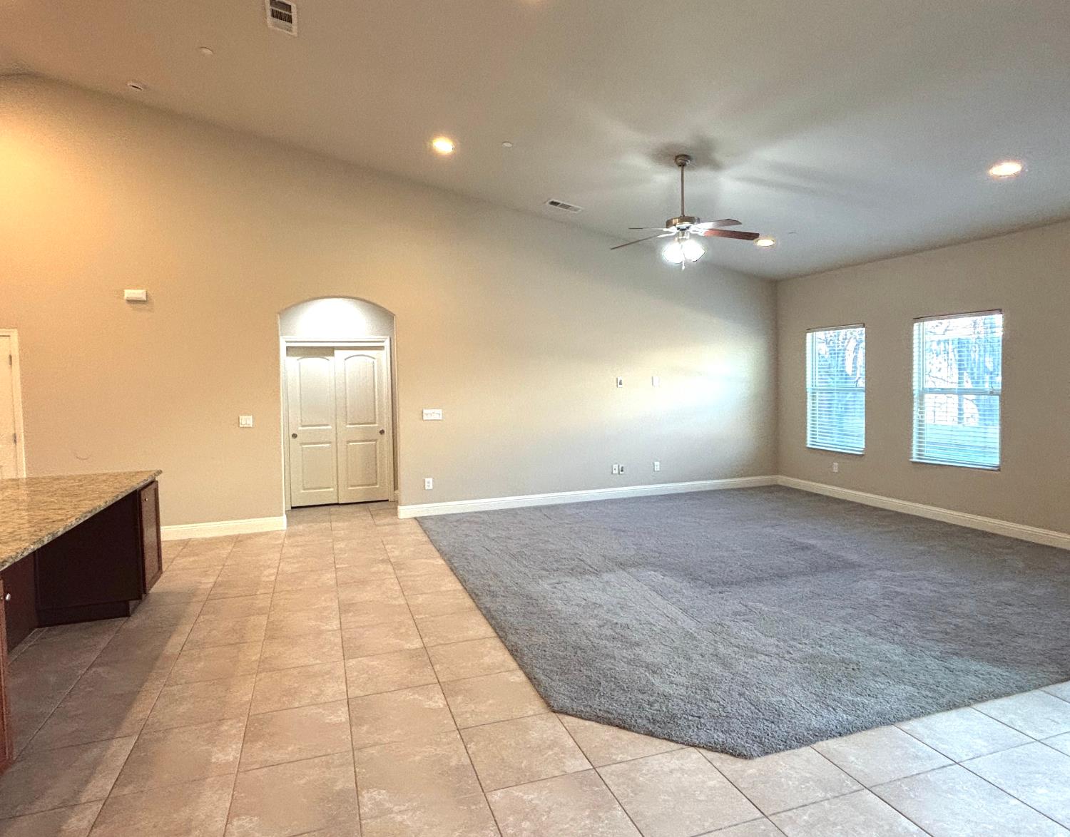 6235 East Pontiac Way Fresno, CA 93727 - Photo 24 of 29