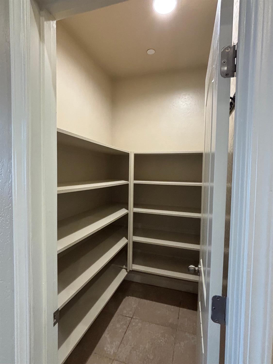 6235 East Pontiac Way Fresno, CA 93727 - Photo 27 of 29