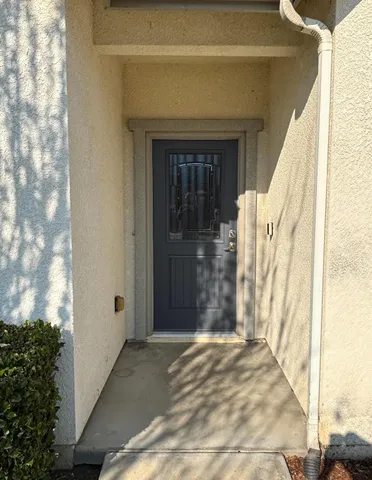 $449,500 | 6235 East Pontiac Way, Fresno, CA 93727