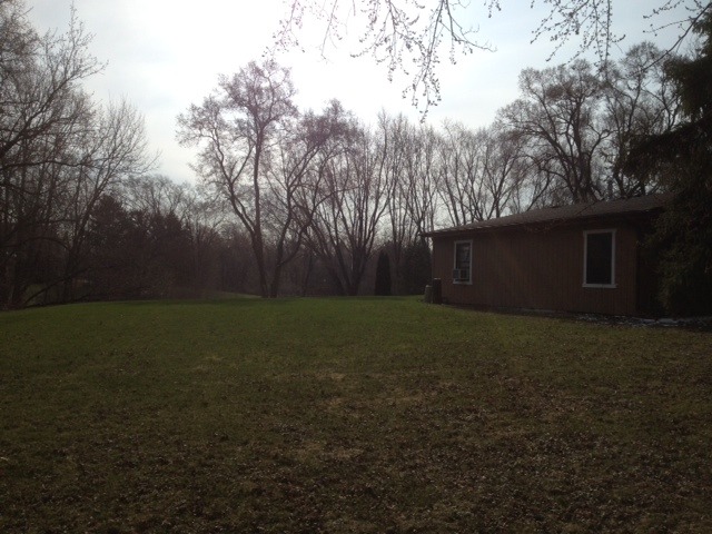 103 North Haman Road Inverness, IL 60010 - Photo 12 of 12 a view of a yard in front of a house