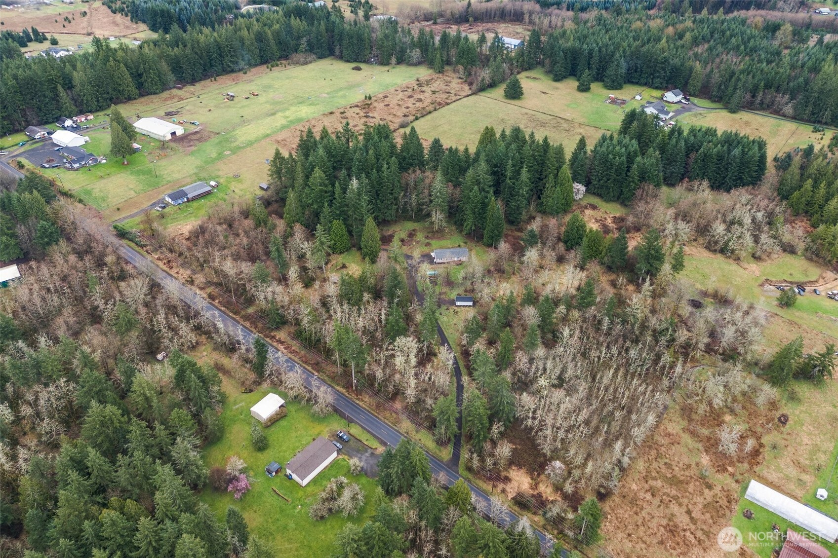 126 Burchett Road Onalaska, WA 98570 - Photo 31 of 36