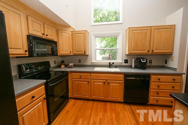 2328 Declaration Drive Raleigh, NC 27615 - Photo 10 of 21