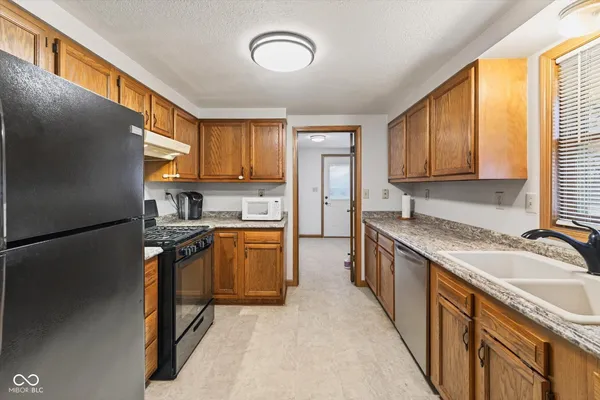 $300,000 | 4496 Blue Springs Drive, Spencer, IN 47460