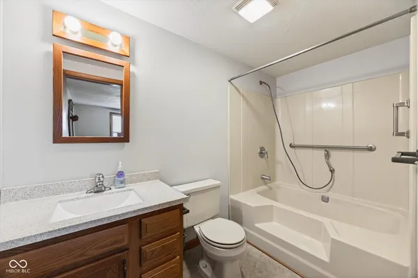 $300,000 | 4496 Blue Springs Drive, Spencer, IN 47460