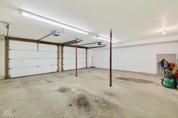 $300,000 | 4496 Blue Springs Drive, Spencer, IN 47460