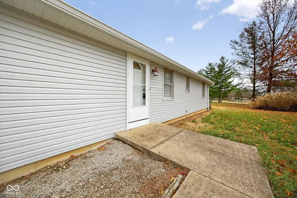 $300,000 | 4496 Blue Springs Drive, Spencer, IN 47460