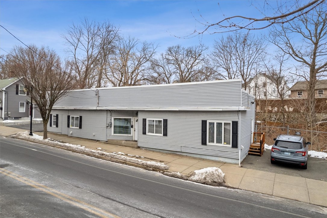 90 Hamlet Avenue Woonsocket, RI 02895 - Photo 1 of 33 Gallery Image 1