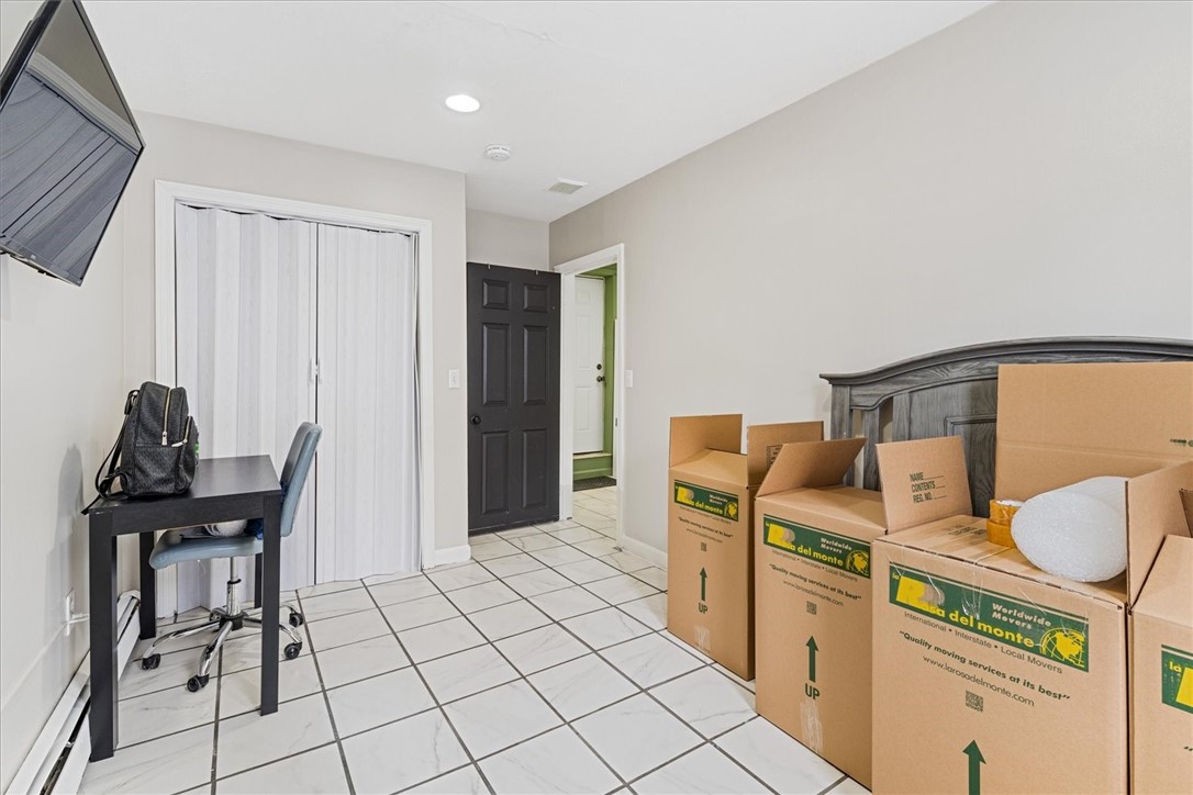 90 Hamlet Avenue Woonsocket, RI 02895 - Photo 19 of 33 Gallery Image 19