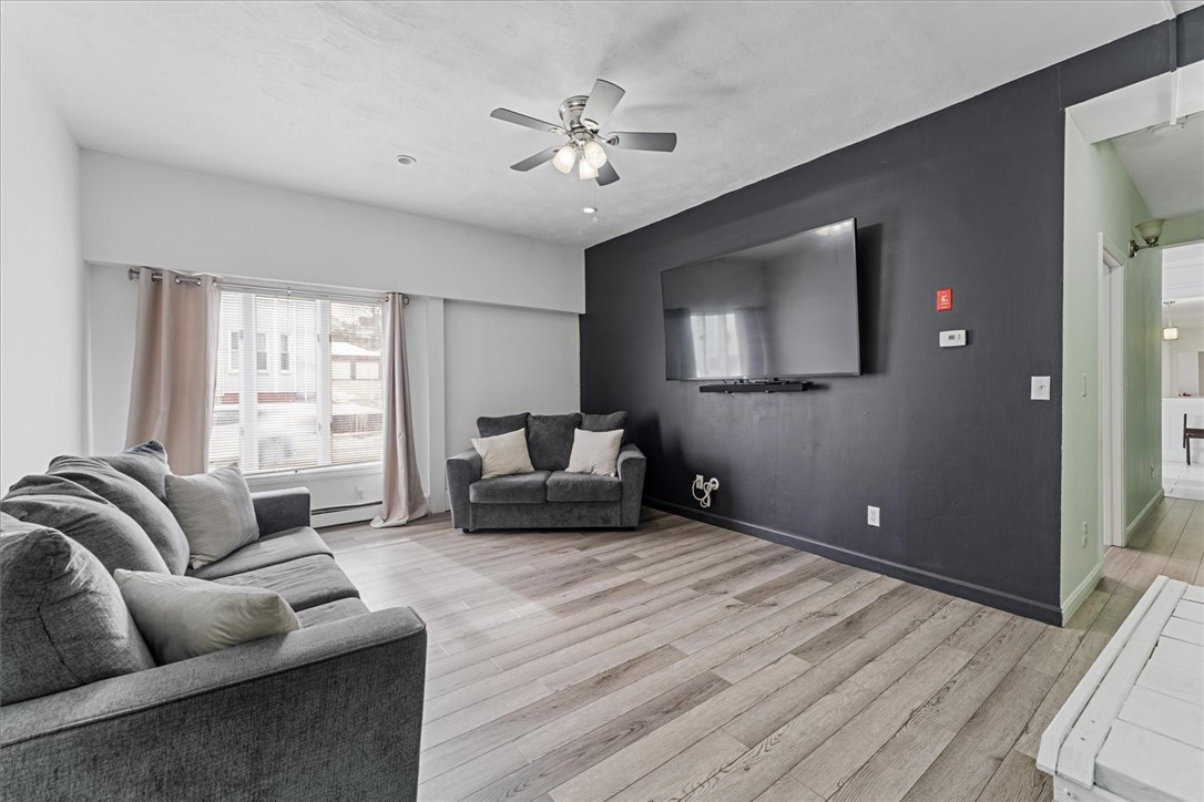 90 Hamlet Avenue Woonsocket, RI 02895 - Photo 4 of 33 Gallery Image 4