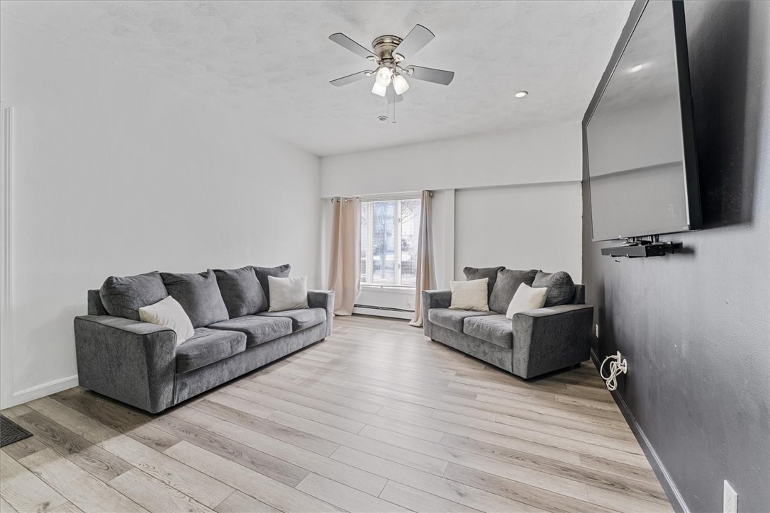 90 Hamlet Avenue Woonsocket, RI 02895 - Photo 6 of 33 Gallery Image 6