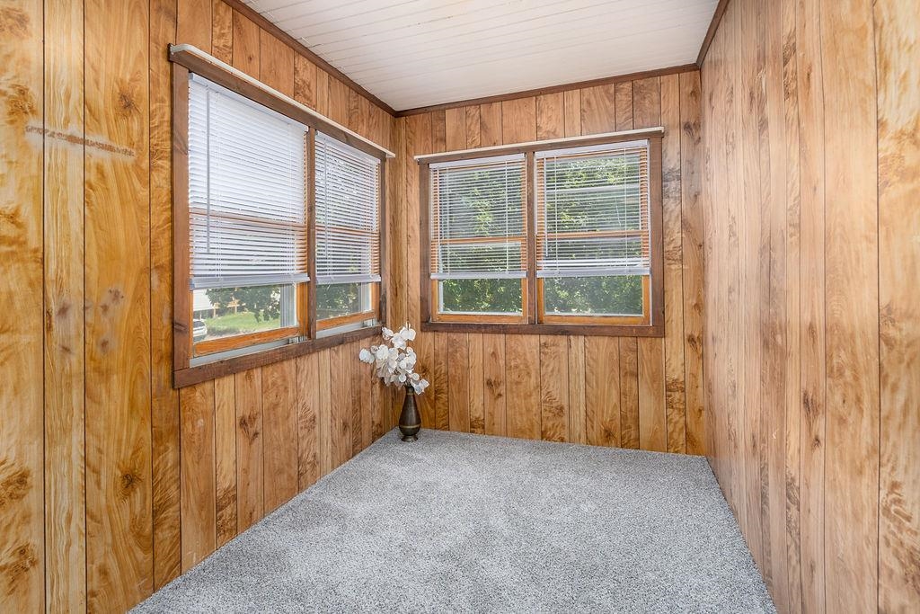 54 Maple Street Rochester, NH 03867 - Photo 27 of 43