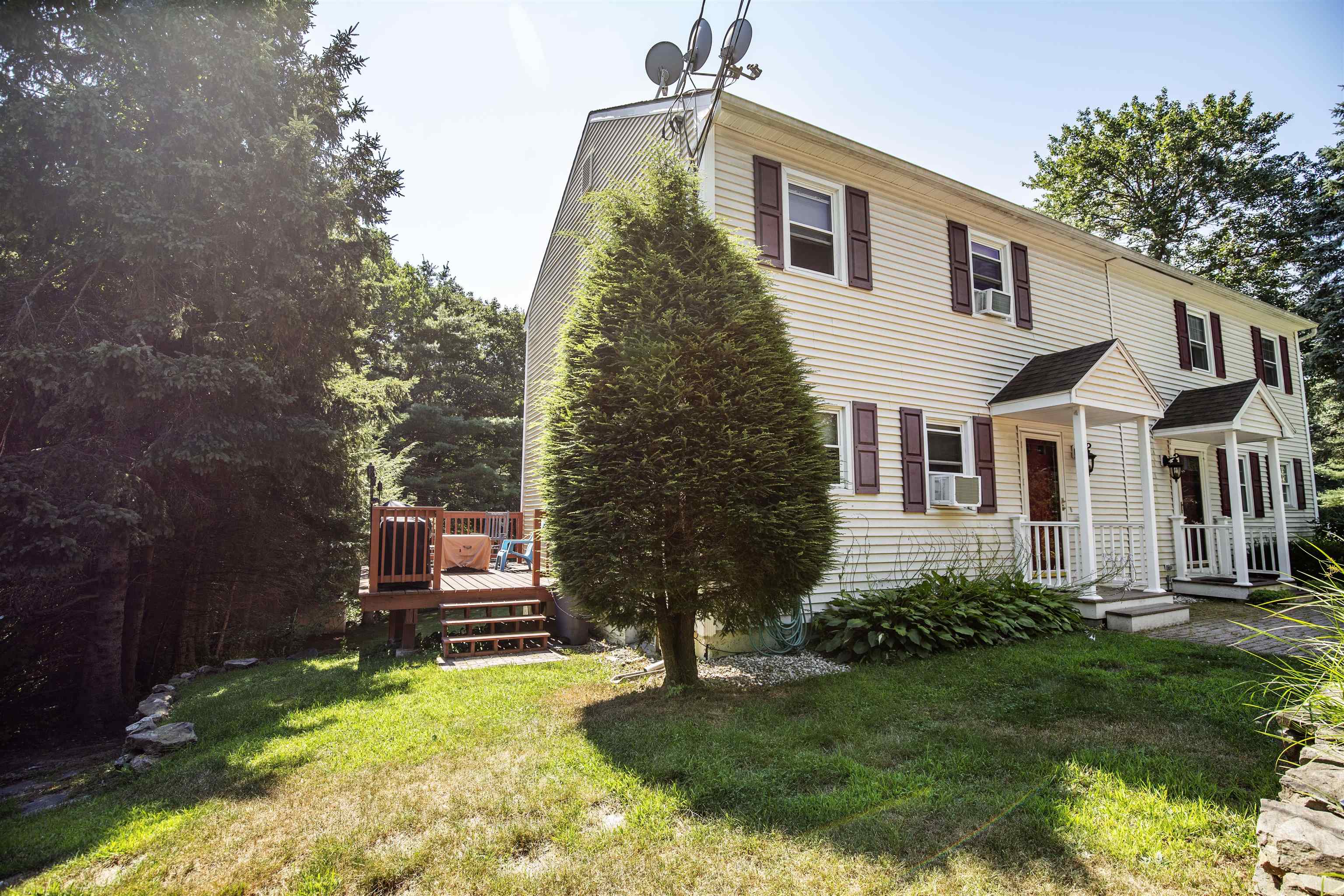 10 Blackberry Road, Unit L Derry, NH 03038 - Photo 2 of 33