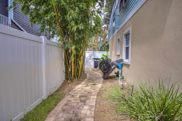 $1,575,000 | 5 D Street, St. Augustine, FL 32080