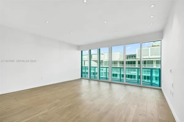 $16,500 | 10101 Collins Avenue, Unit 17A, Bal Harbour, FL 33154