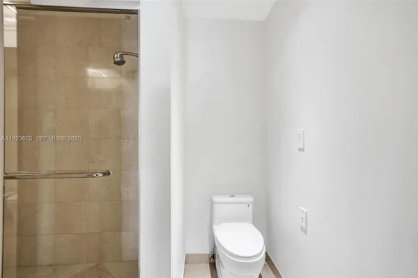 $16,500 | 10101 Collins Avenue, Unit 17A, Bal Harbour, FL 33154