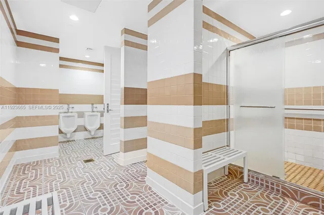 $17,000 | 10101 Collins Avenue, Unit 17A, Bal Harbour, FL 33154