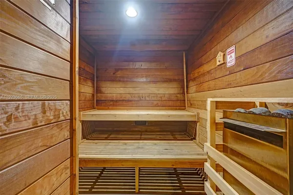 $16,500 | 10101 Collins Avenue, Unit 17A, Bal Harbour, FL 33154