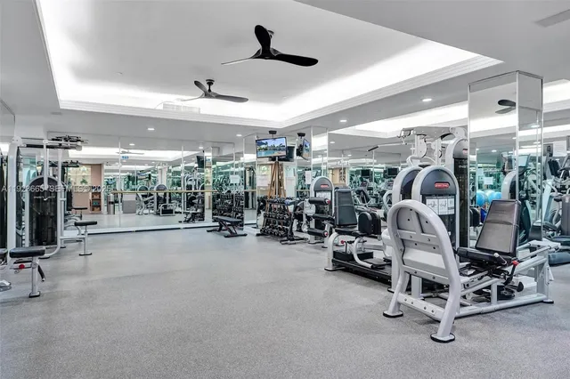 $17,000 | 10101 Collins Avenue, Unit 17A, Bal Harbour, FL 33154