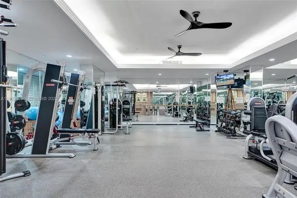 $16,500 | 10101 Collins Avenue, Unit 17A, Bal Harbour, FL 33154