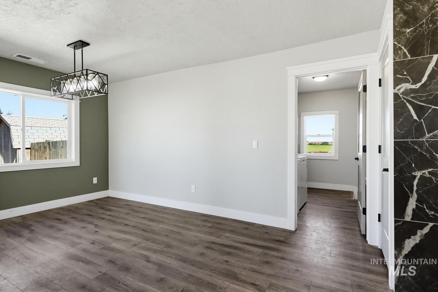 2588 West Market Road Homedale, ID 83628 - Photo 15 of 42