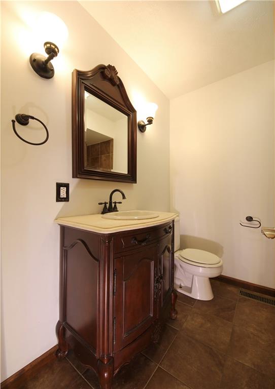 7050 Milhouse Road Indianapolis, IN 46221 - Photo 19 of 24