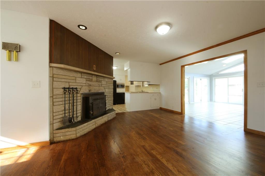 7050 Milhouse Road Indianapolis, IN 46221 - Photo 6 of 24
