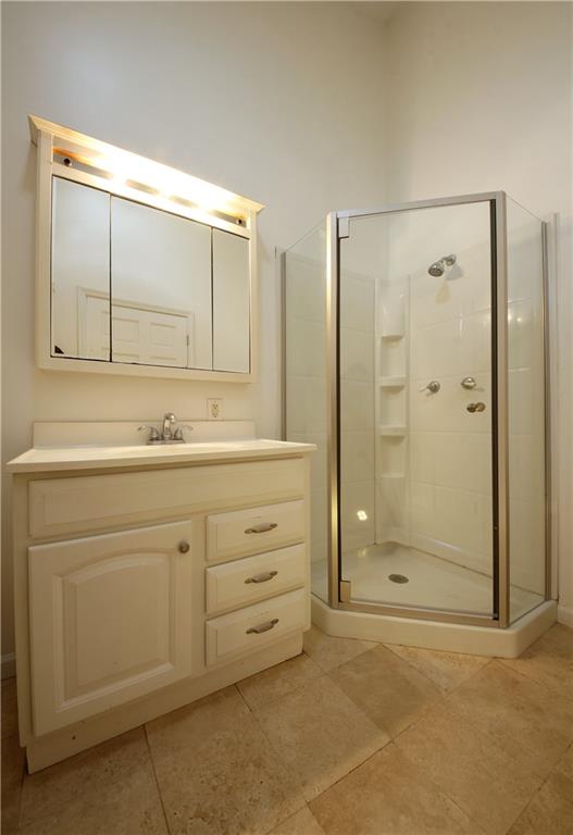 7050 Milhouse Road Indianapolis, IN 46221 - Photo 10 of 24