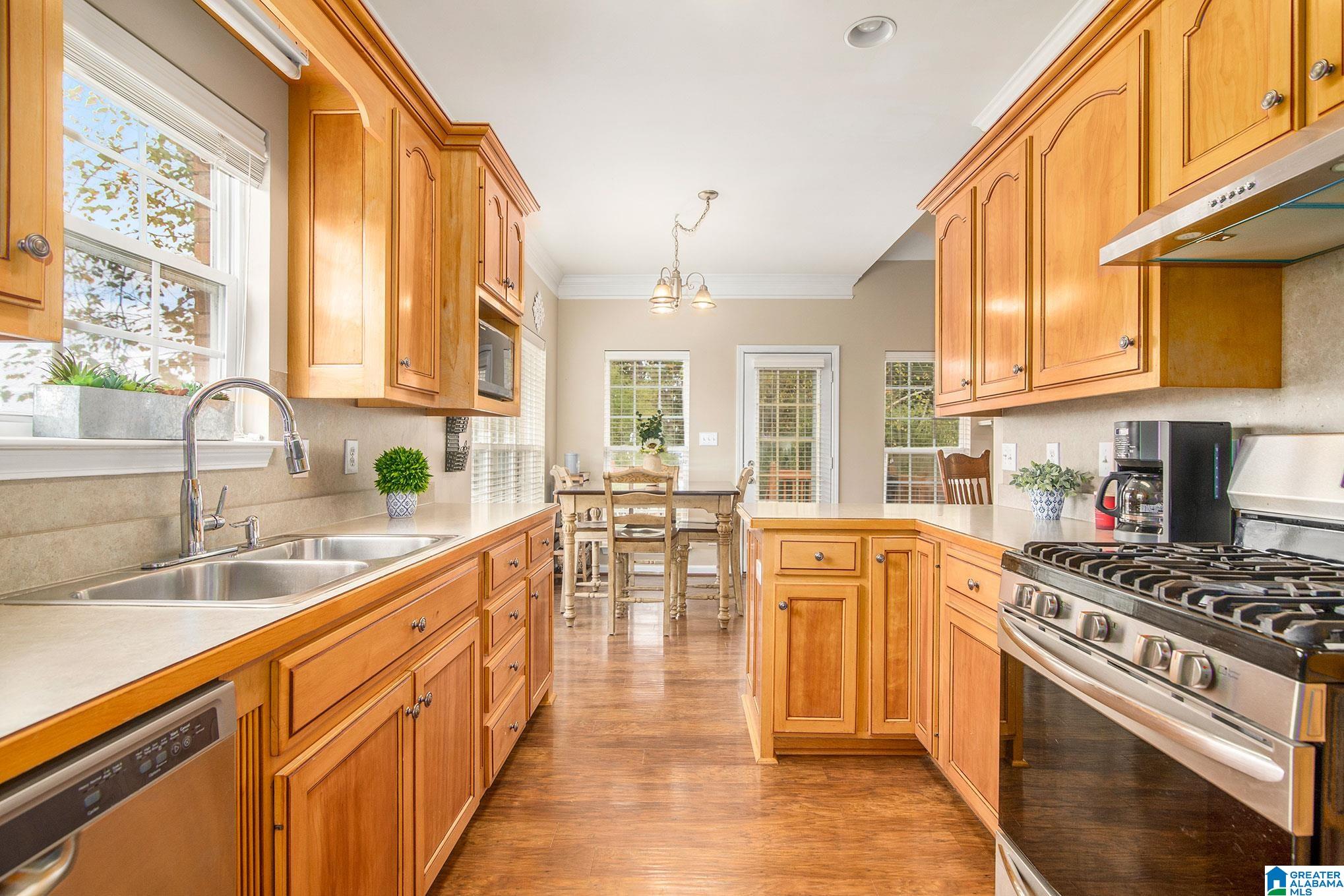 635 Wynlake Cove Alabaster, AL 35007 - Photo 12 of 39