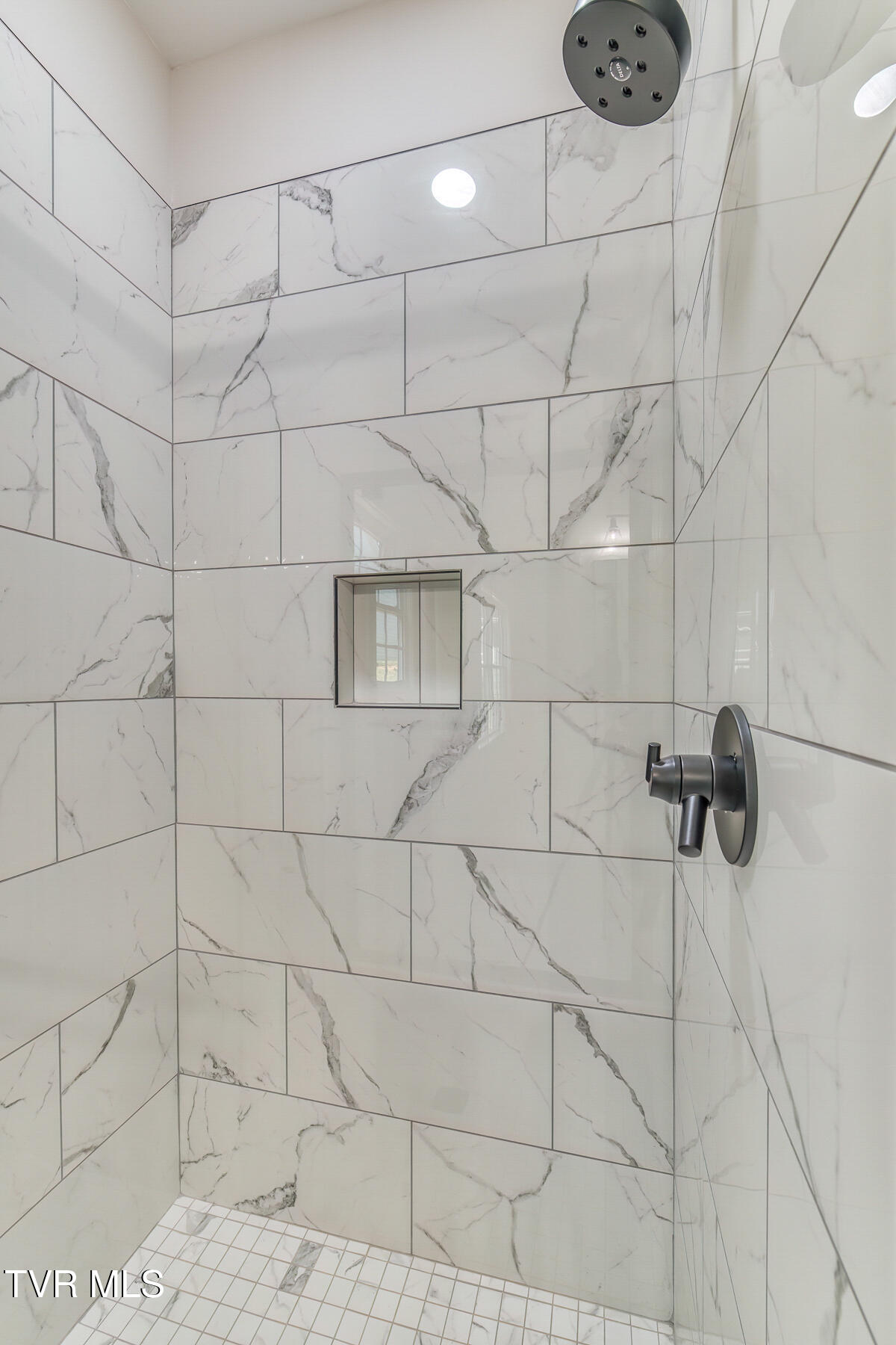 79 Slonaker Circle Jonesborough, TN 37659 - Photo 17 of 25 79 Slonaker Cir-38-2