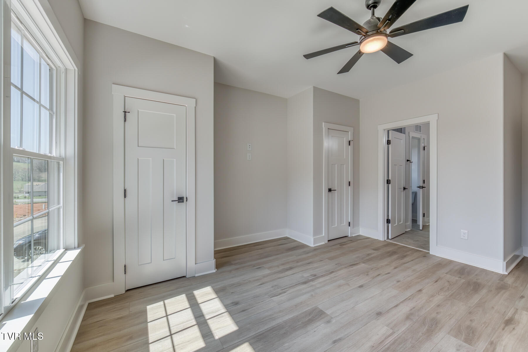 79 Slonaker Circle Jonesborough, TN 37659 - Photo 22 of 25 79 Slonaker Cir-15