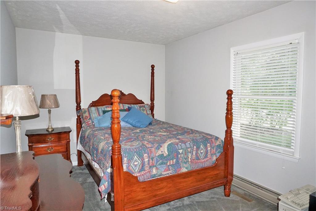 7246 Reynolda Road Pfafftown, NC 27040 - Photo 11 of 19 Gallery Image 11