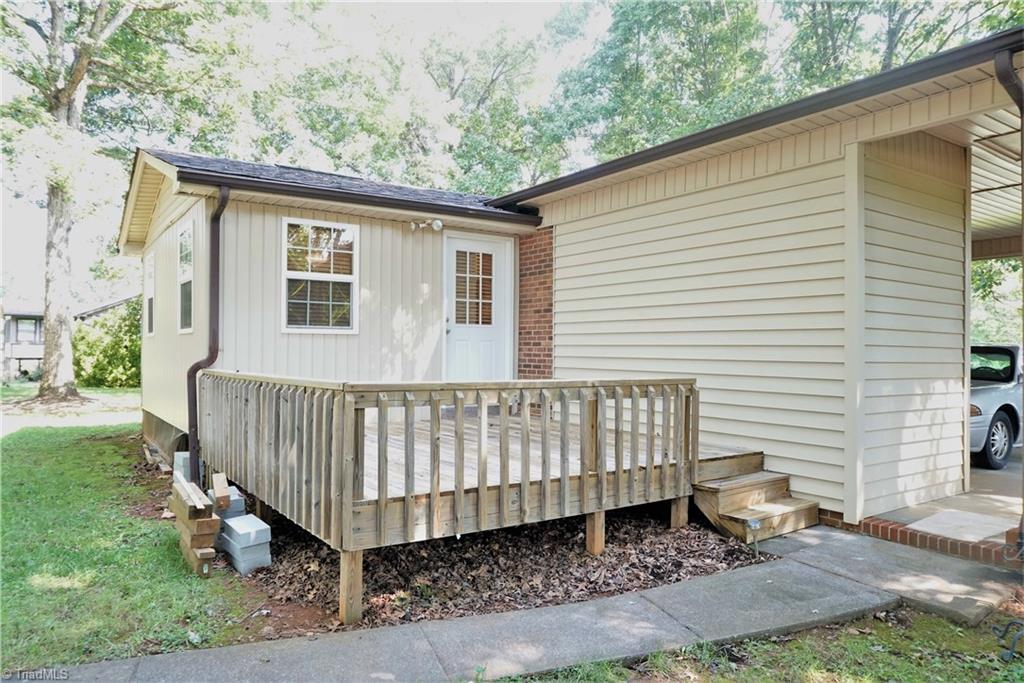 7246 Reynolda Road Pfafftown, NC 27040 - Photo 15 of 19 Gallery Image 15