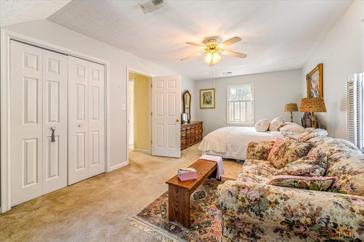 2405 Hawthorne Road Lynchburg, VA 24503 - Photo 21 of 44 Gallery Image 21