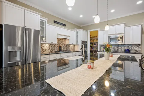 $899,000 | 398 Lake Bluff Drive, Bluffton, SC 29910