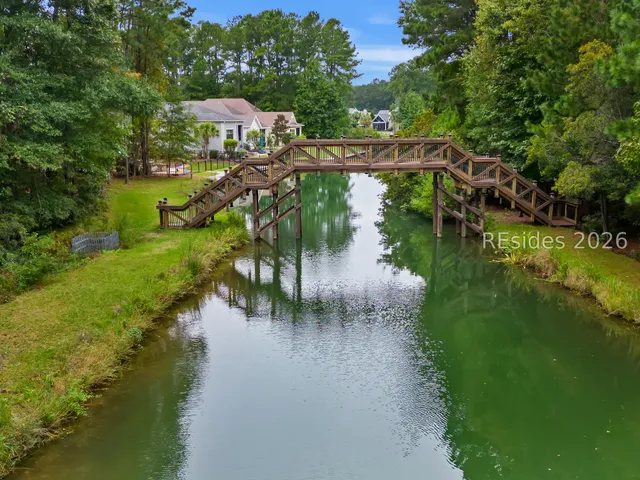 $899,000 | 398 Lake Bluff Drive, Bluffton, SC 29910