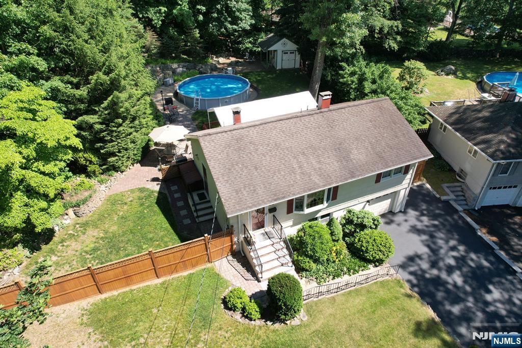 30 Knolls Road Bloomingdale, NJ 07403 - Photo 28 of 32